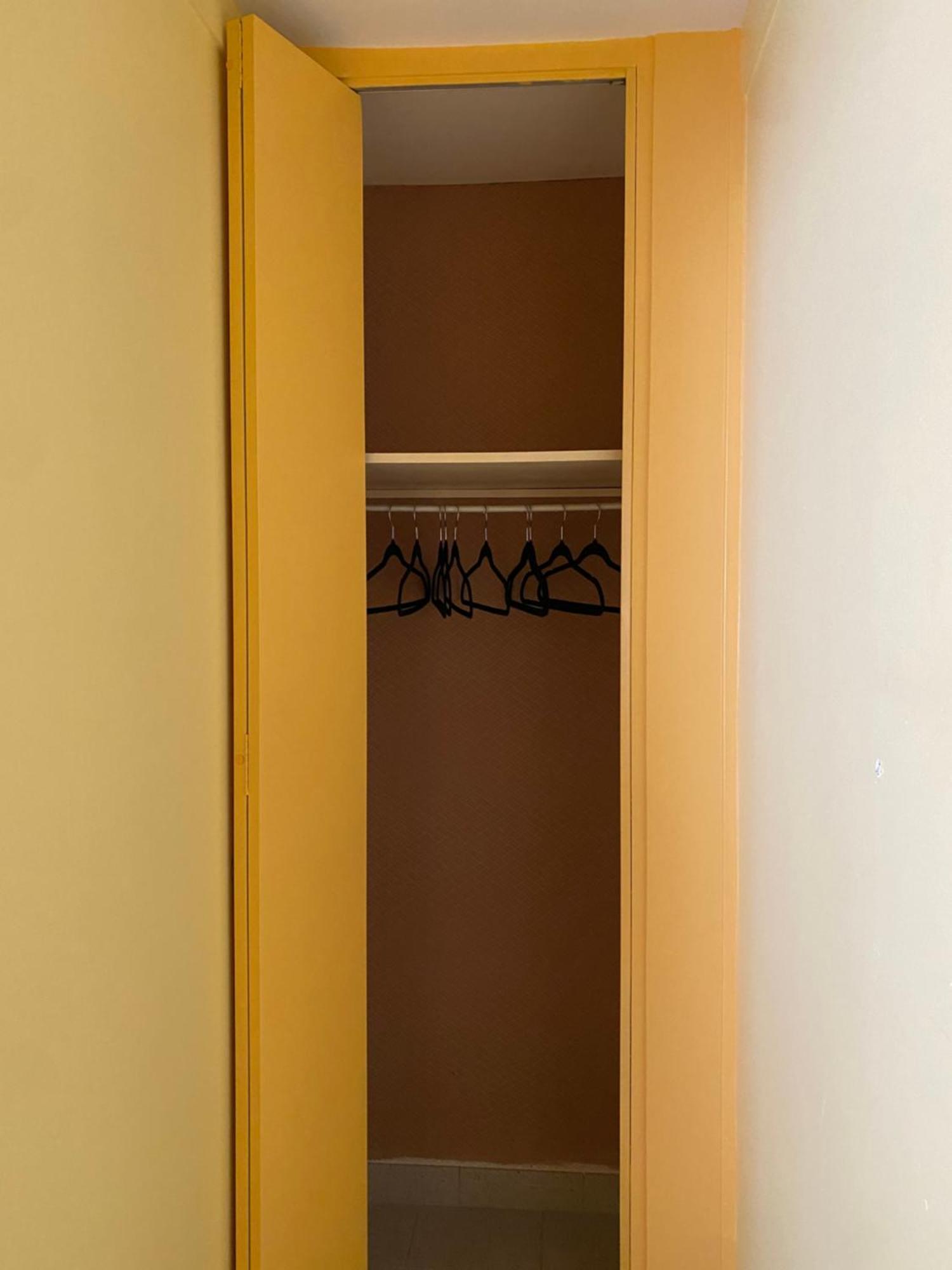 Maison Spacieuse Et Confortable 100M2 Avec Jardin Val-de-Reuil Exteriör bild