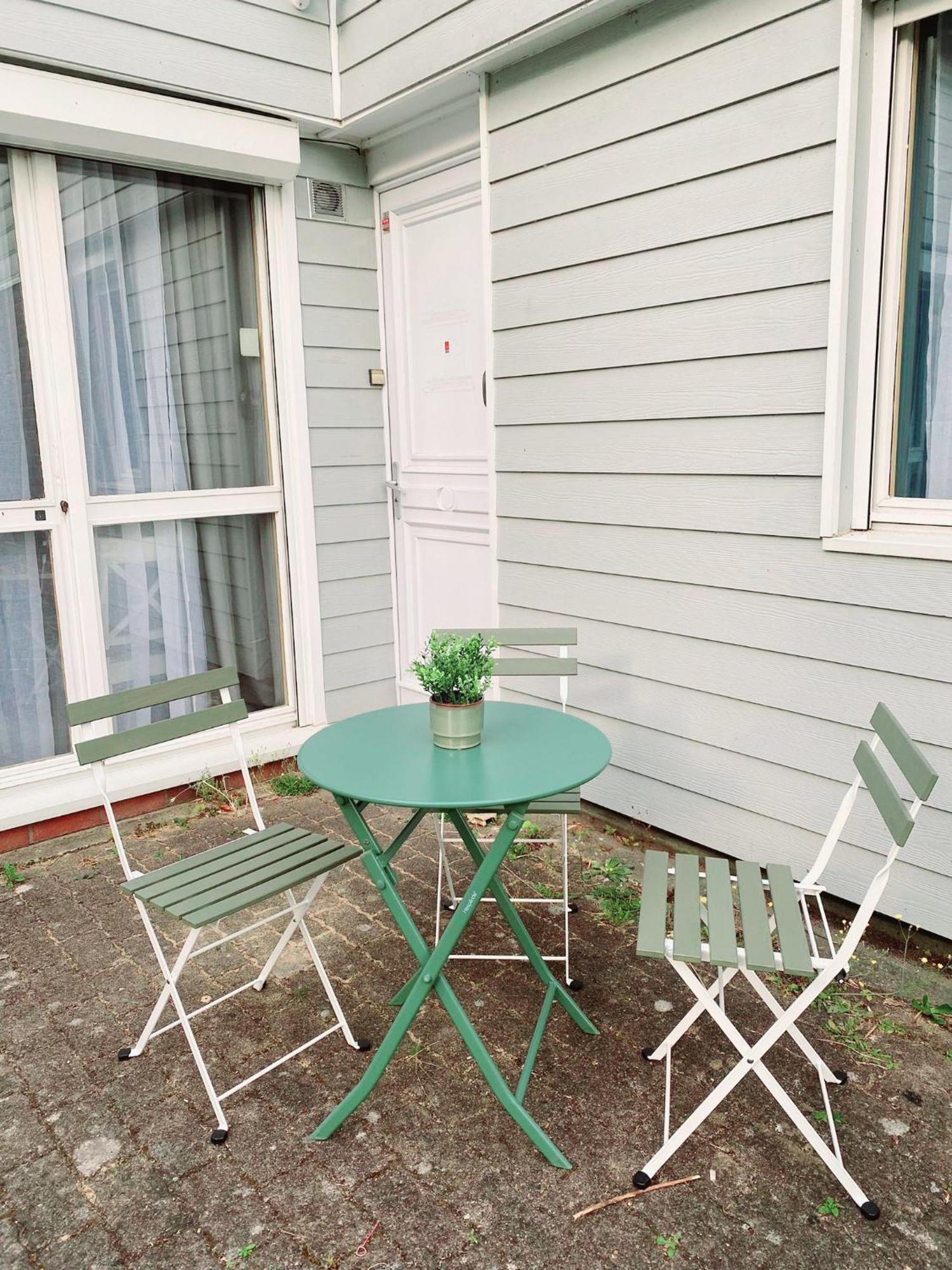 Maison Spacieuse Et Confortable 100M2 Avec Jardin Val-de-Reuil Exteriör bild